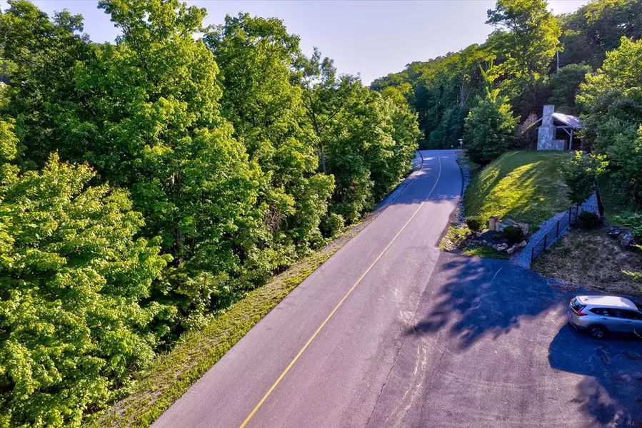 Lot 61E Redtail RD, Sevierville, TN 37862