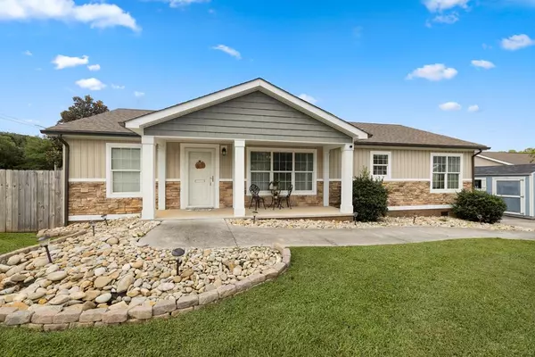 1174 CASE VIEW RD, Dandridge, TN 37725