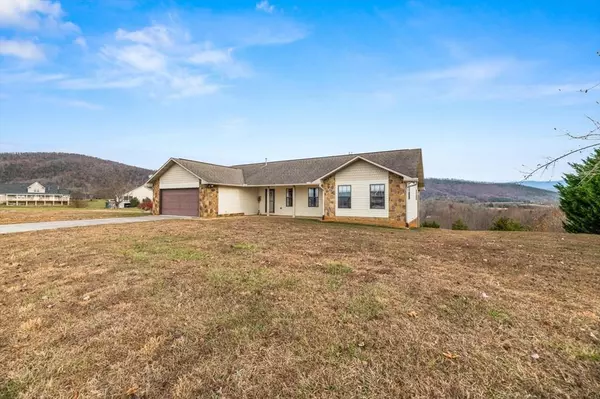 2827 English Hills DR, Sevierville, TN 37876