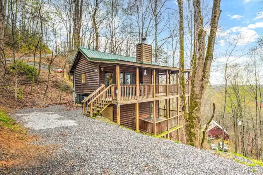 2519 Piney DR, Sevierville, TN 37876