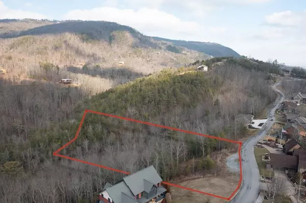 2960 Smoky Bluff TRL, Sevierville, TN 37862