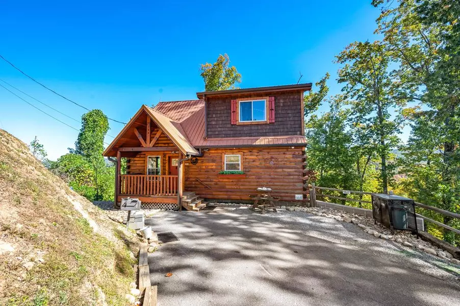 155 LAUREL WAY, Gatlinburg, TN 37738