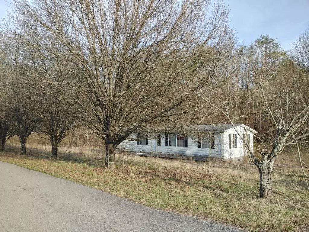 Bybee, TN 37713,567 Lonesome Pine RD