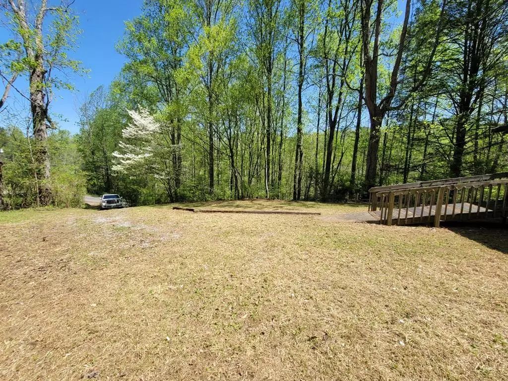 Cosby, TN 37722,4300 Shults RD