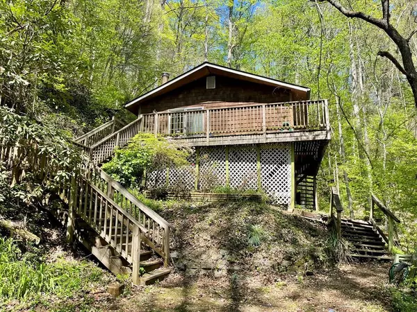 235 Bruce RD, Gatlinburg, TN 37738