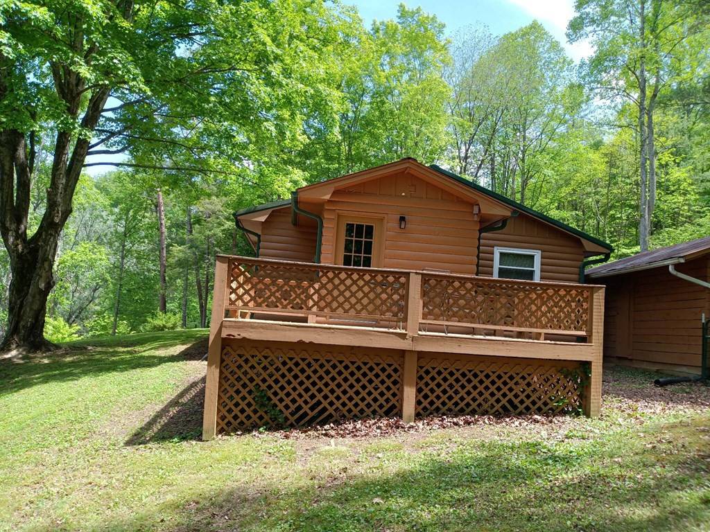 Townsend, TN 37882,414 Boat Gunnel