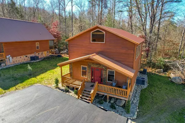 Gatlinburg, TN 37738,3602 Parkland WAY