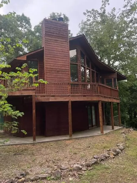 2255 SPENCE MOUNTAIN LOOP, Sevierville, TN 37876