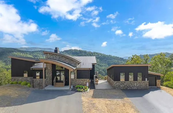 Sevierville, TN 37862,2665 Cloud View DR