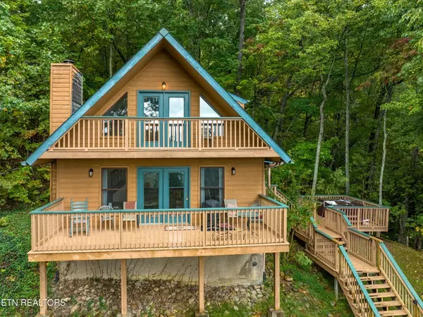 Gatlinburg, TN 37738,1819 W Arolla CT