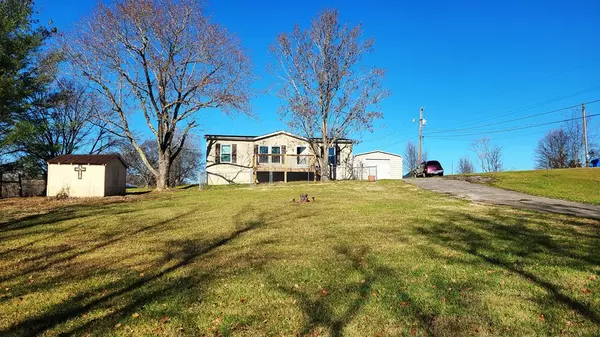 Morristown, TN 37813,915 Drew DR