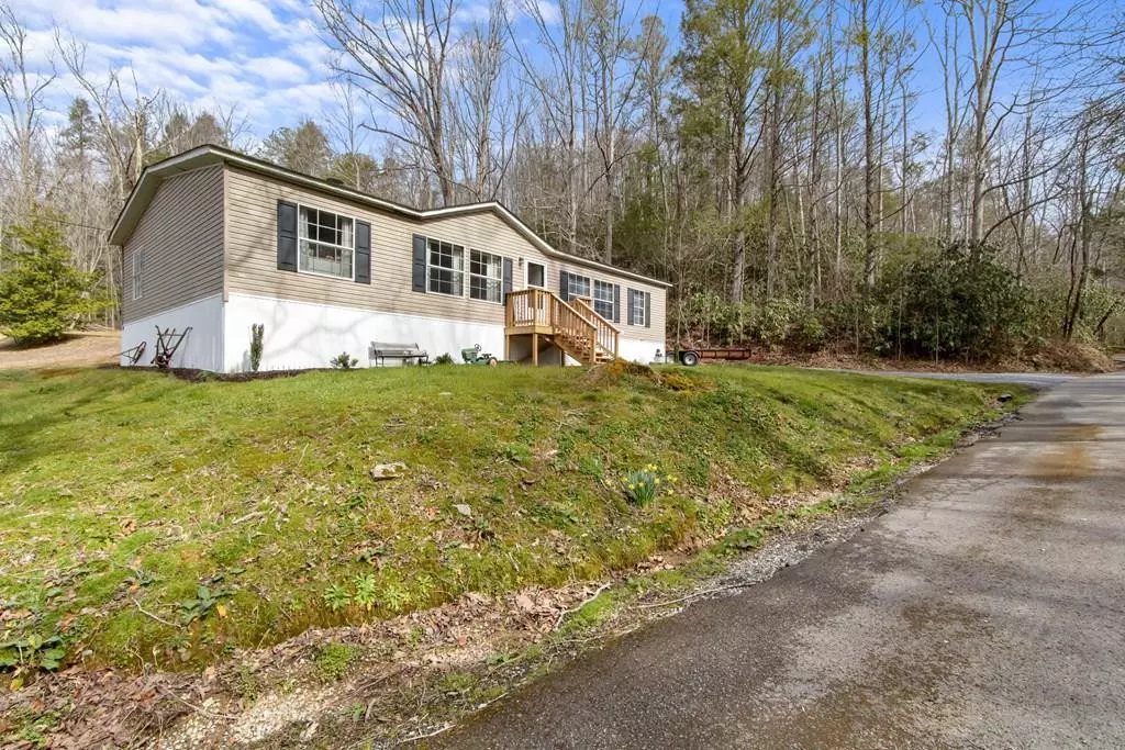 Cosby, TN 37722,200 Laurel Springs RD