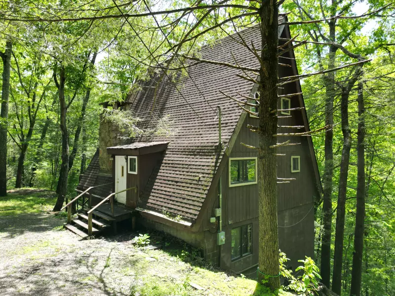 310 Bruce RD, Gatlinburg, TN 37738