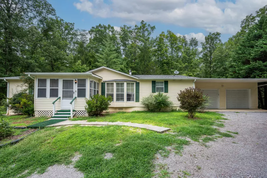 4025 Camp Hollow RD, Sevierville, TN 37876