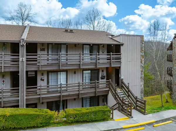 1081 Cove Rd 933, Sevierville, TN 37876