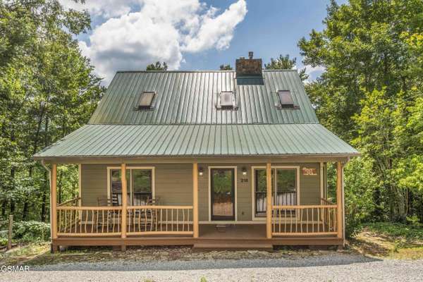 218 Ace Gap RD, Townsend, TN 37882