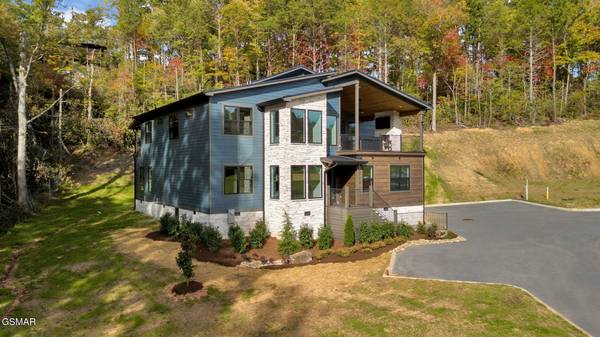 130 Mills Park RD 1, Gatlinburg, TN 37738