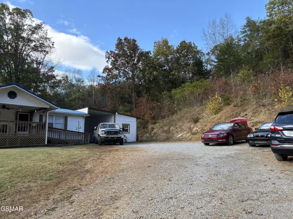 Sevierville, TN 37862,110 Kathern ST