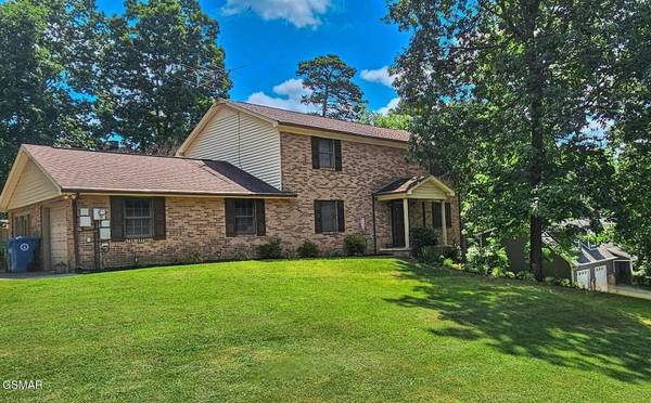 716 White Oak CIR, Morristown, TN 37814