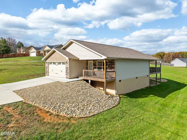 1453 Flatwood RD, Sevierville, TN 37862