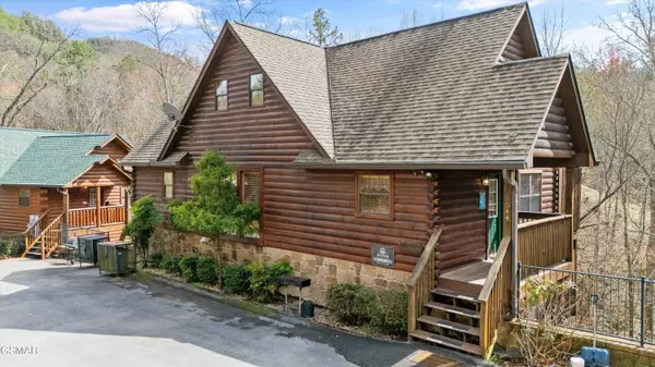 Sevierville, TN 37862,1544 Boo Boos WAY