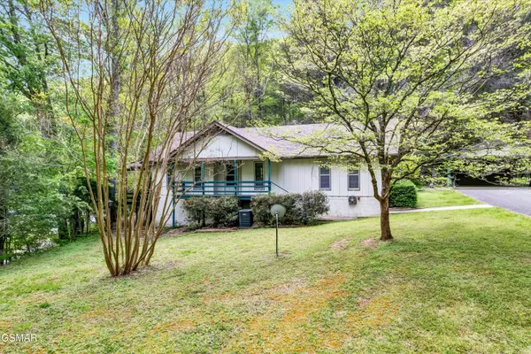 Sevierville, TN 37862,3178 N Clear Fork RD