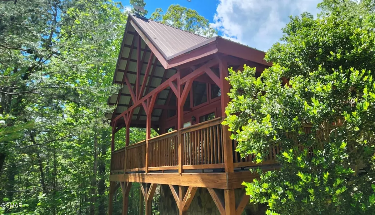 Sevierville, TN 37876,1926 Bird Hill Rd