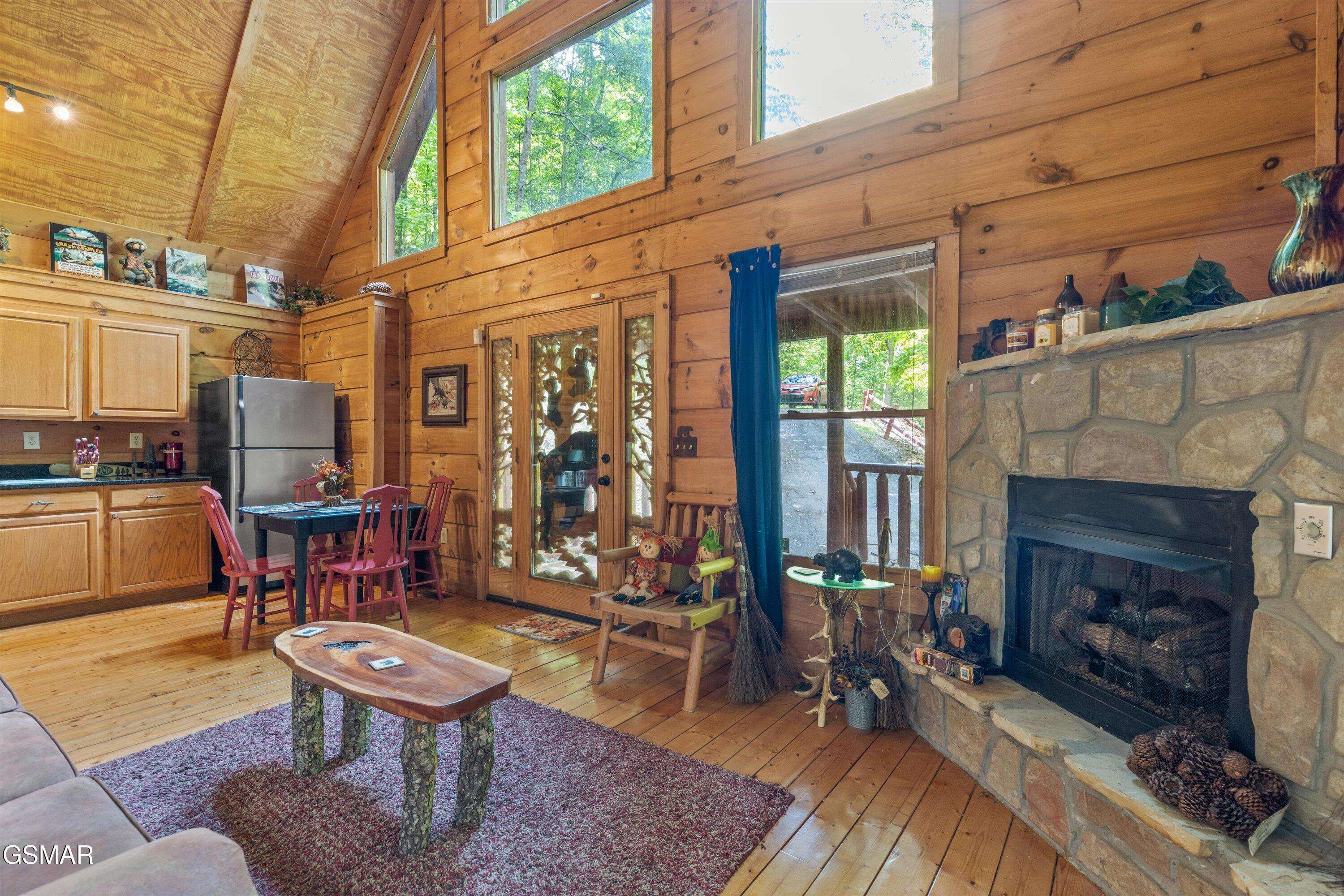 Sevierville, TN 37876,1744 Azalea CIR