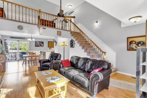 Strawberry Plains, TN 37871,920 Chris RD