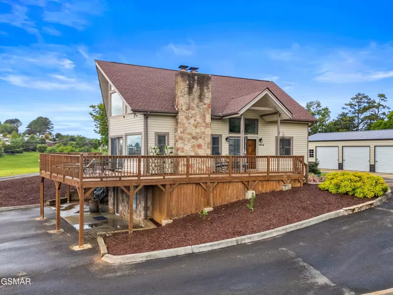 1636 Highway 139, Dandridge, TN 37725