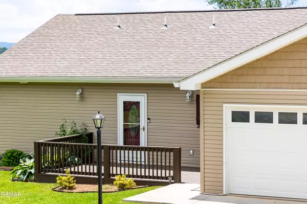 Bean Station, TN 37708,143 Sunset LN