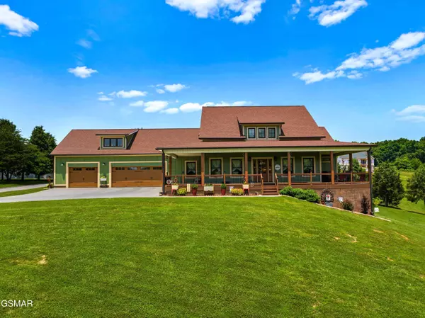 2545 Amanda LN, Sevierville, TN 37876