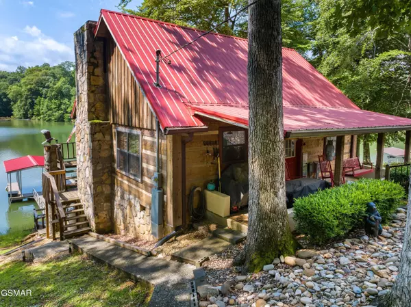 Dandridge, TN 37725,1055 Dean CIR