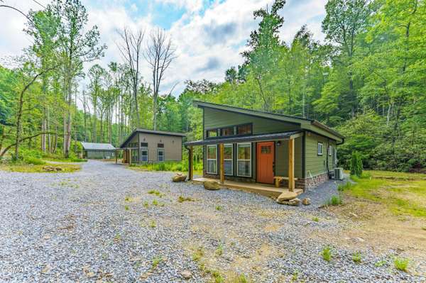 5145 E Parkway, Cosby, TN 37722
