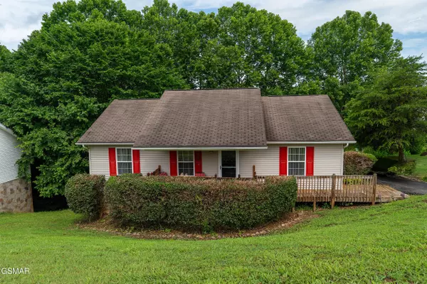 1864 Allensville RDG, Sevierville, TN 37876