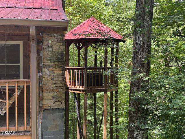 Sevierville, TN 37876,1925 Beach Front DR