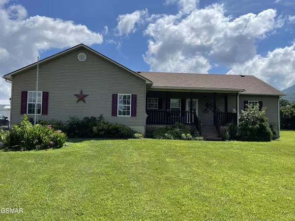 3351 Line Springs RD, Sevierville, TN 37862