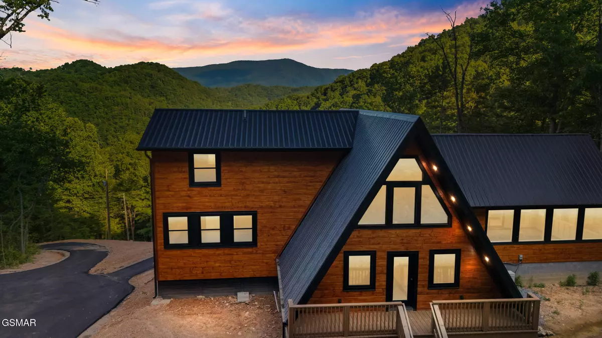 Sevierville, TN 37876,2715 Pine Crest LN