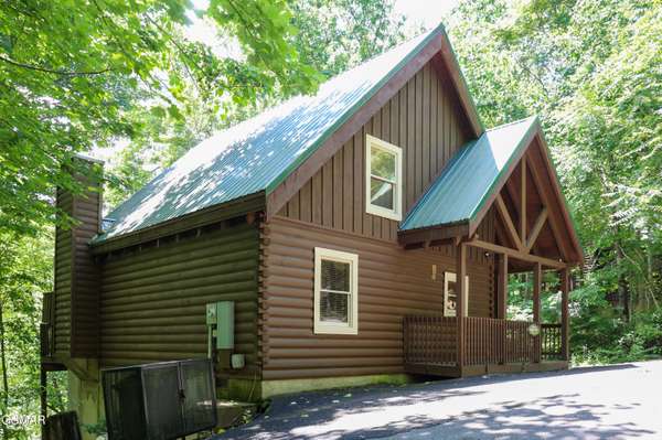556 Wildwood Forest WAY, Sevierville, TN 37876
