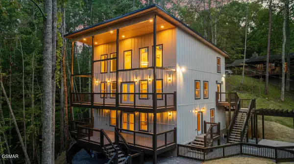 522 Hawks TRL, Gatlinburg, TN 37738