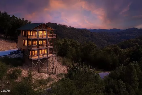 Sevierville, TN 37862,2412 Mountain Ridge WAY