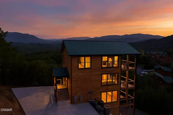 Sevierville, TN 37862,2412 Mountain Ridge WAY