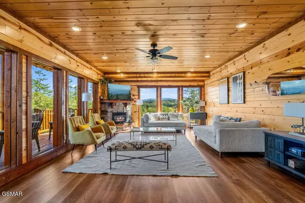 Sevierville, TN 37876,764 Bethlehem WAY