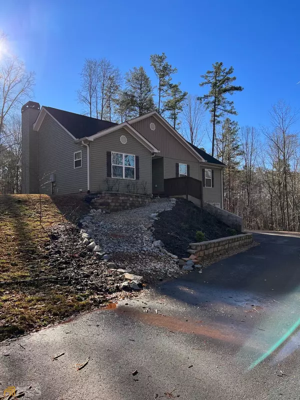 17 Baker, Dahlonega, GA 30533