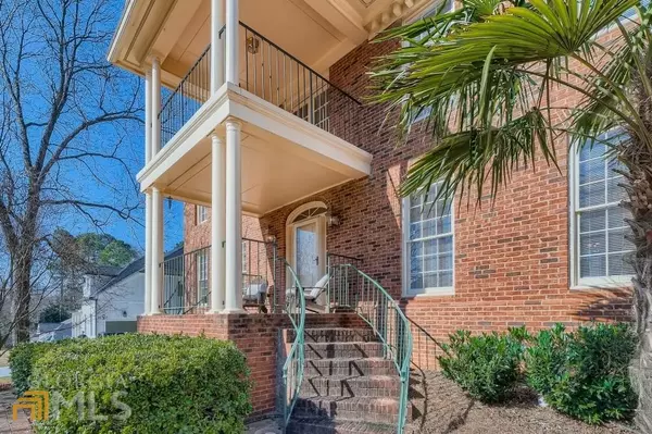 Dunwoody, GA 30338,1500 Trotters