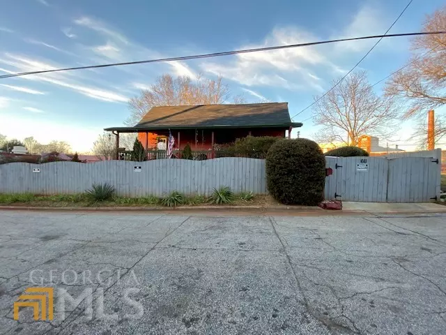 611 Hammock, Griffin, GA 30223