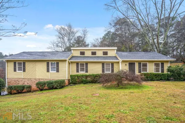 3985 Huddersfield, Snellville, GA 30039