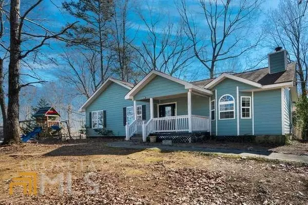 722 Price, Dawsonville, GA 30534