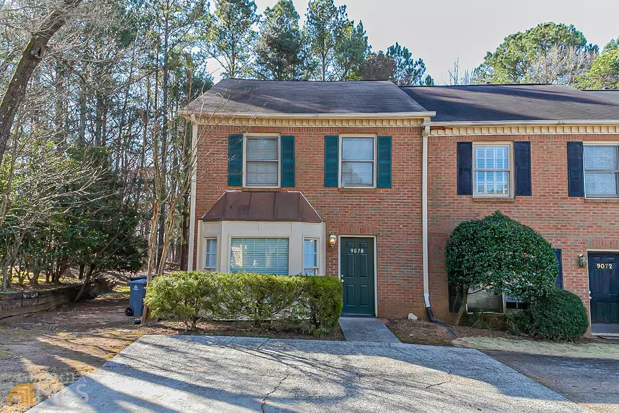 9070 Cobbler, Roswell, GA 30076