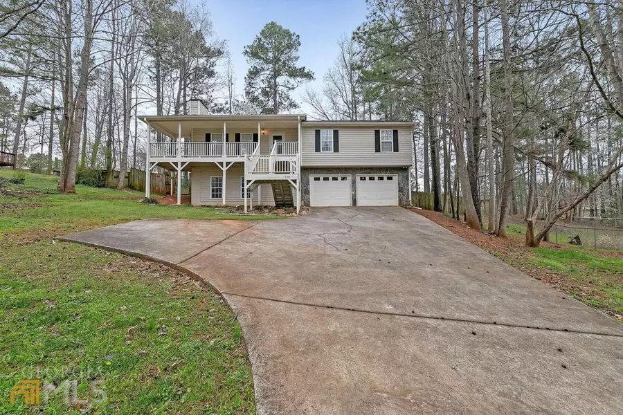 8946 Ochil, Winston, GA 30187